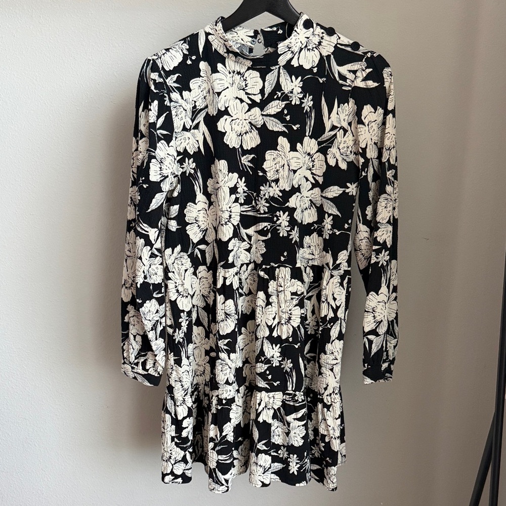 Zara Black and White Floral Long Sleeve Dress